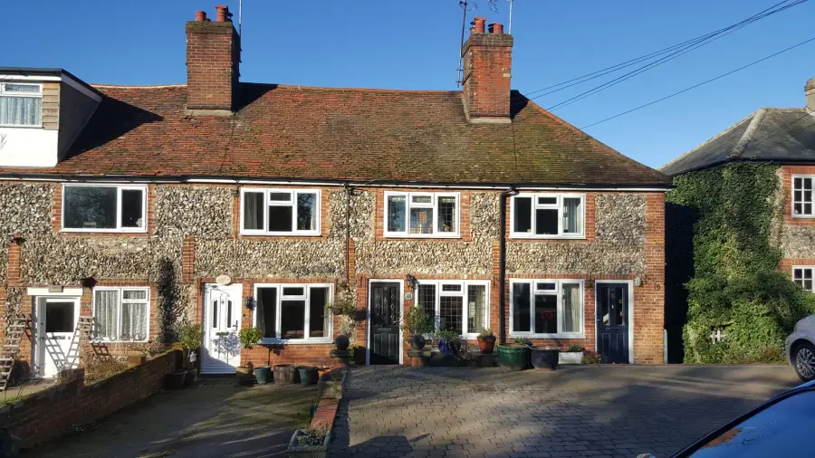 Flint-and-brick cottage terrace