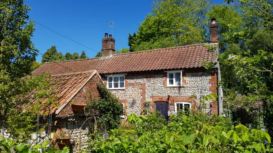 Estate cottage re-roofing, Felbrigg